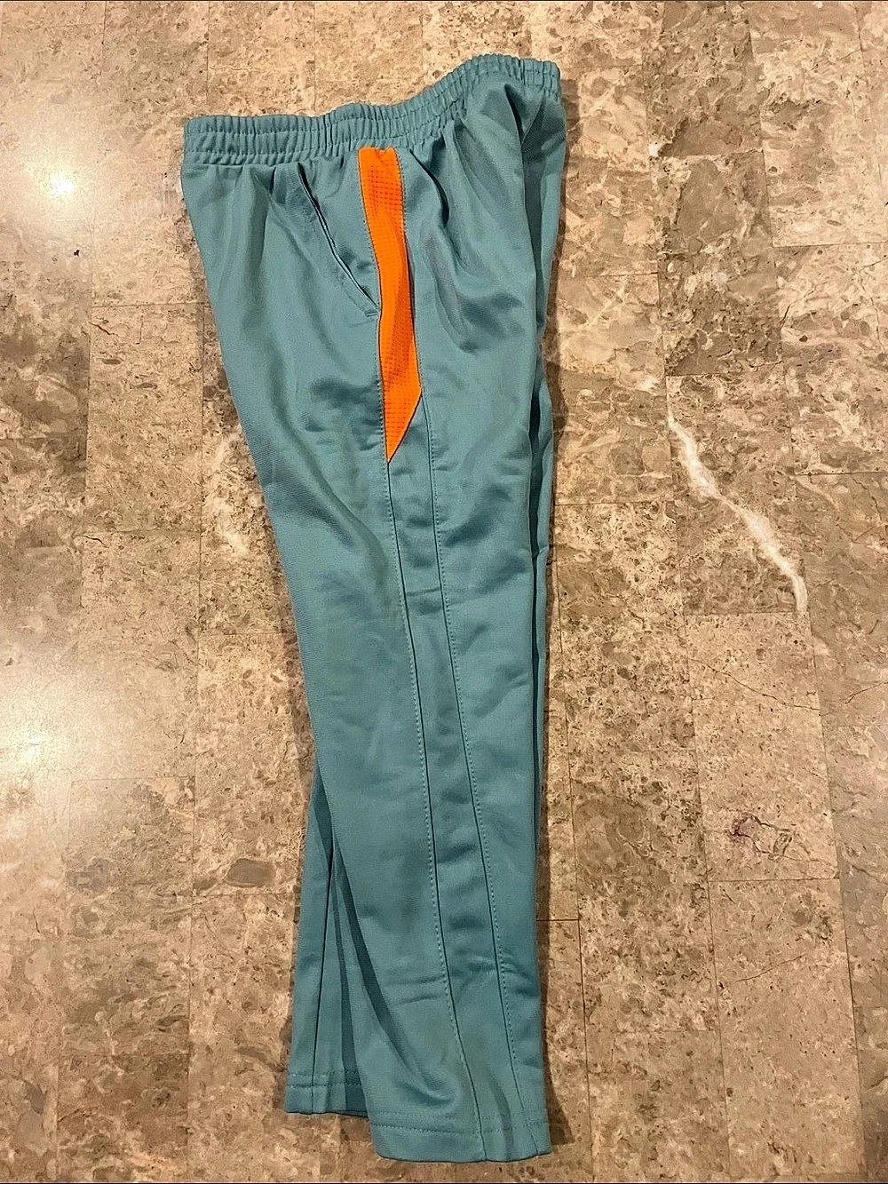 🔥NWT🔥 Kinetic by Class Club Boys turquoise and orange Color Block Athletic Set
